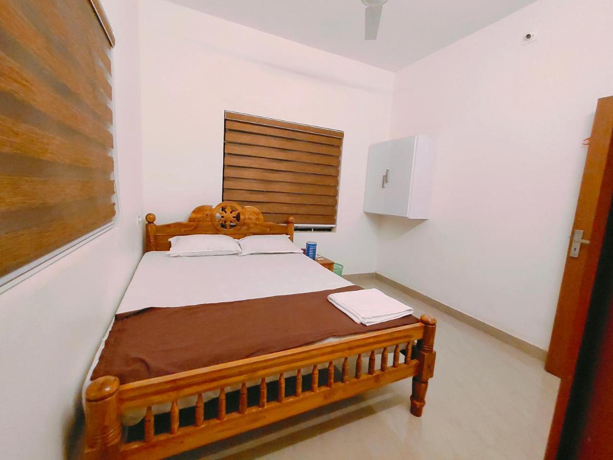 Corniche Beach Resort Mulappilangād 外观 照片